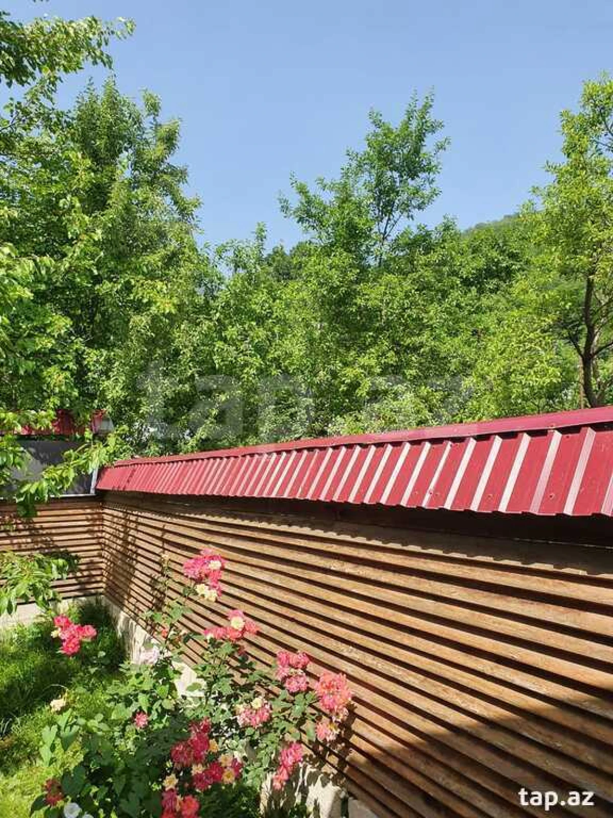 Kirayə verilir 3 otaqlı həyət evi