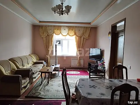 Satılır 4 otaqlı həyət evi 240 m²