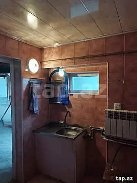 Satılır 4 otaqlı həyət evi 240 m²