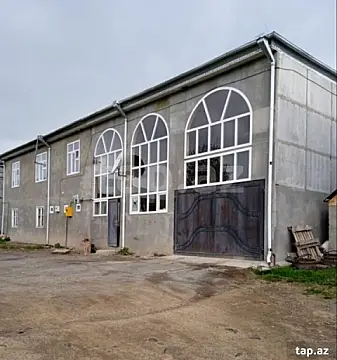 Satılır 4 otaqlı həyət evi 240 m²