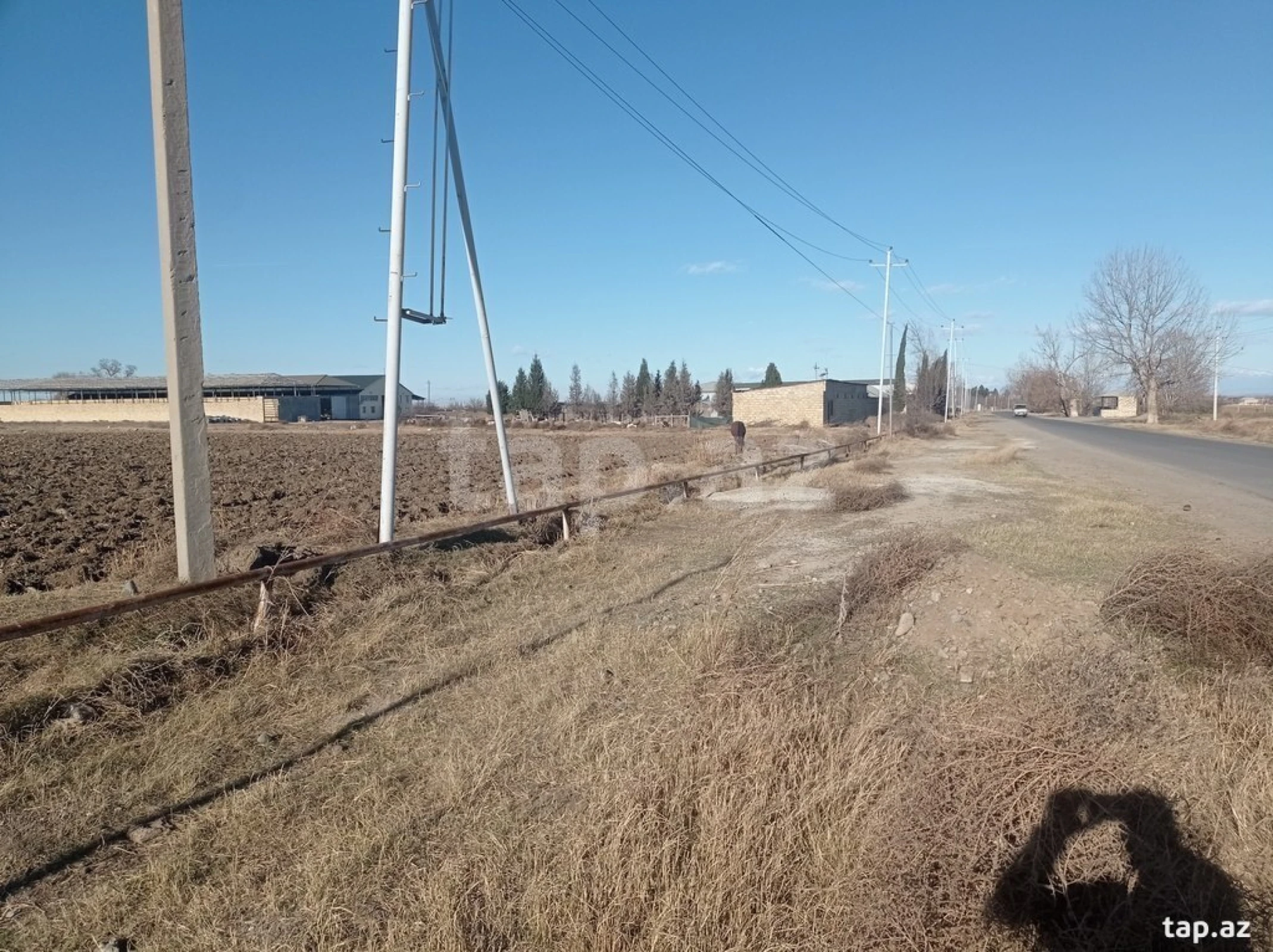 Satılır torpaq sahəsi