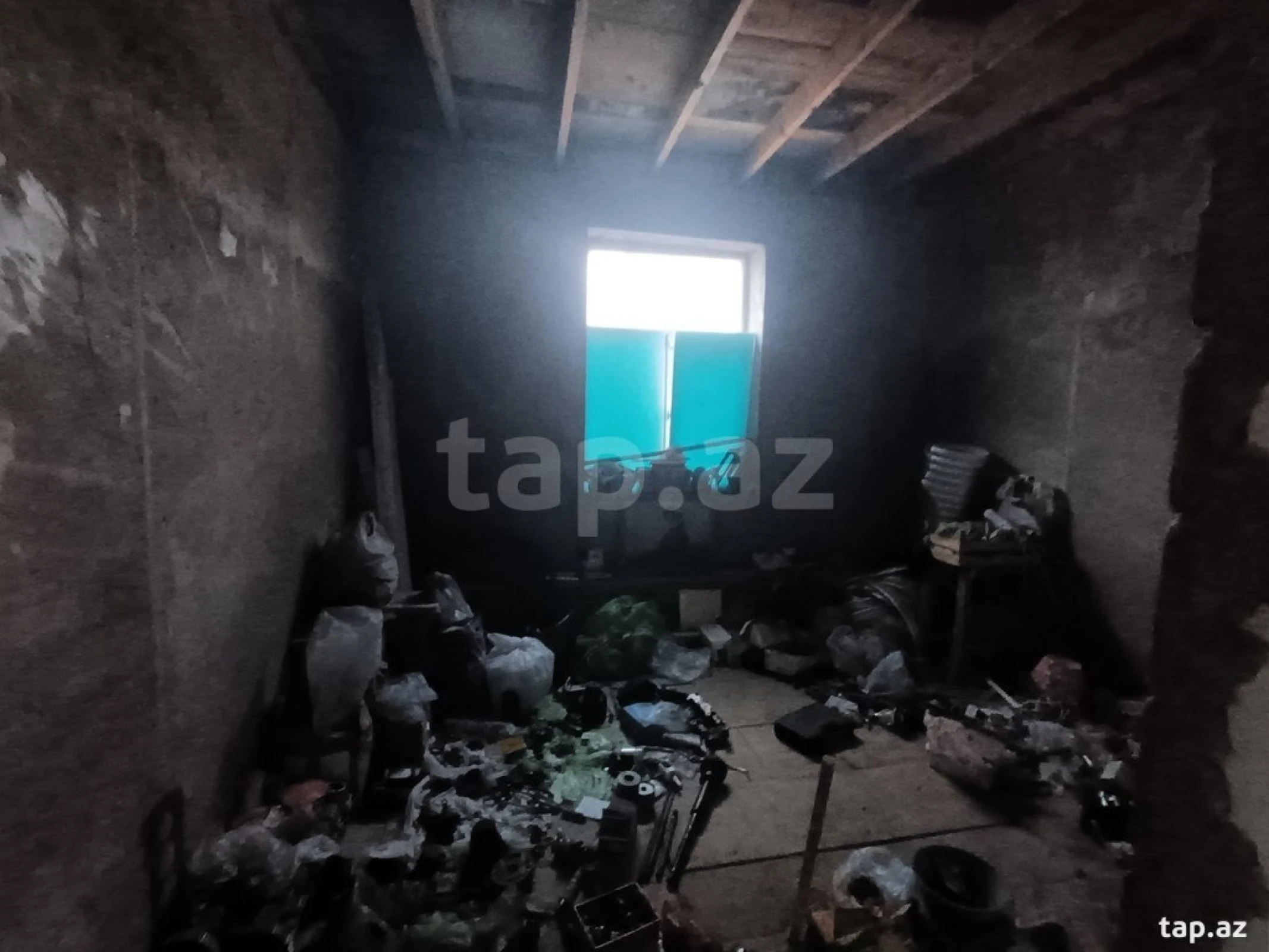 Satılır 6 otaqlı həyət evi 120 m²