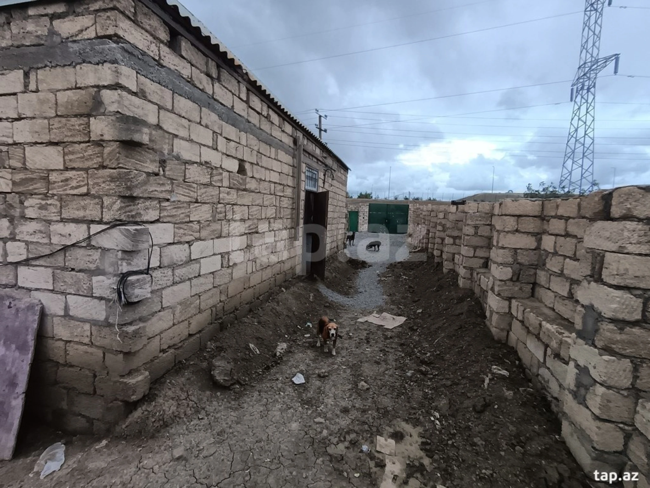 Satılır 6 otaqlı həyət evi 120 m²