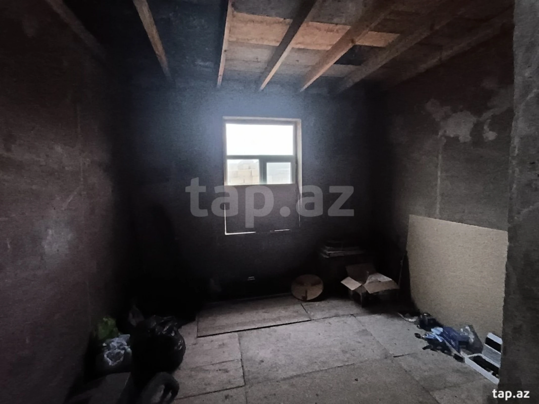 Satılır 6 otaqlı həyət evi 120 m²