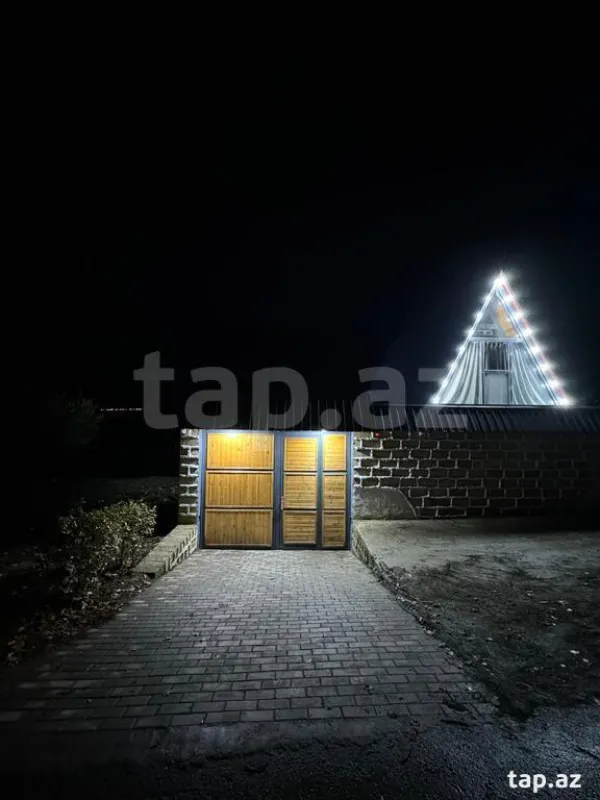 Kirayə verilir 4 otaqlı həyət evi