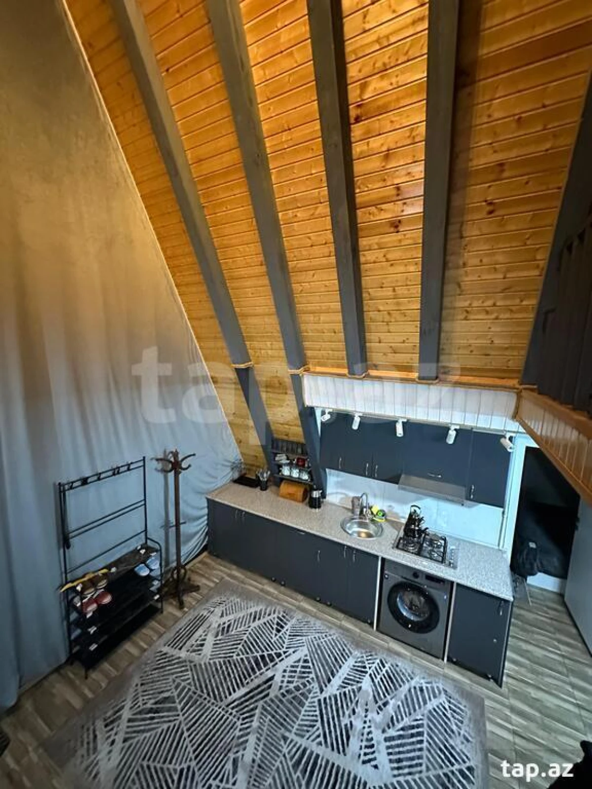 Kirayə verilir 4 otaqlı həyət evi