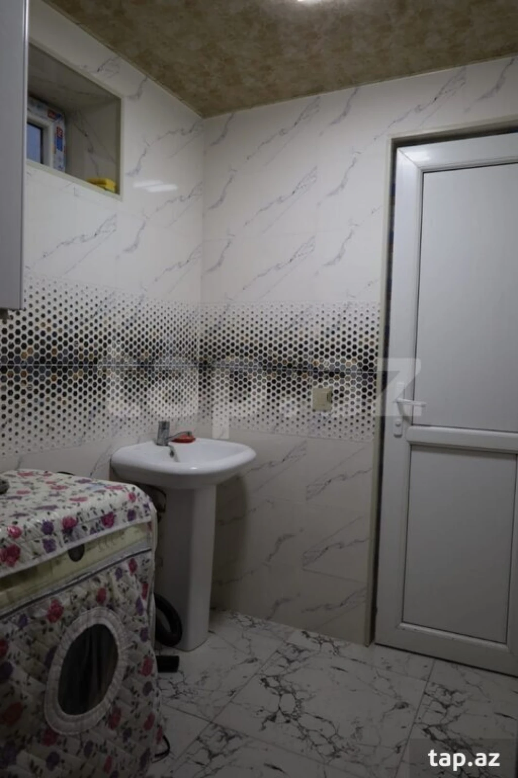 Kirayə verilir 2 otaqlı həyət evi 60 m²