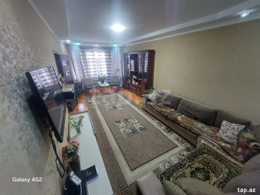 Satılır 3 otaqlı həyət evi