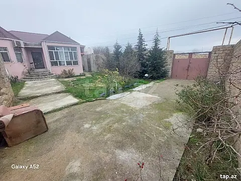 Satılır 3 otaqlı həyət evi