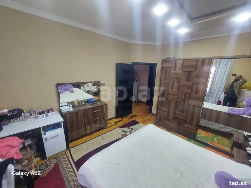 Satılır 3 otaqlı həyət evi