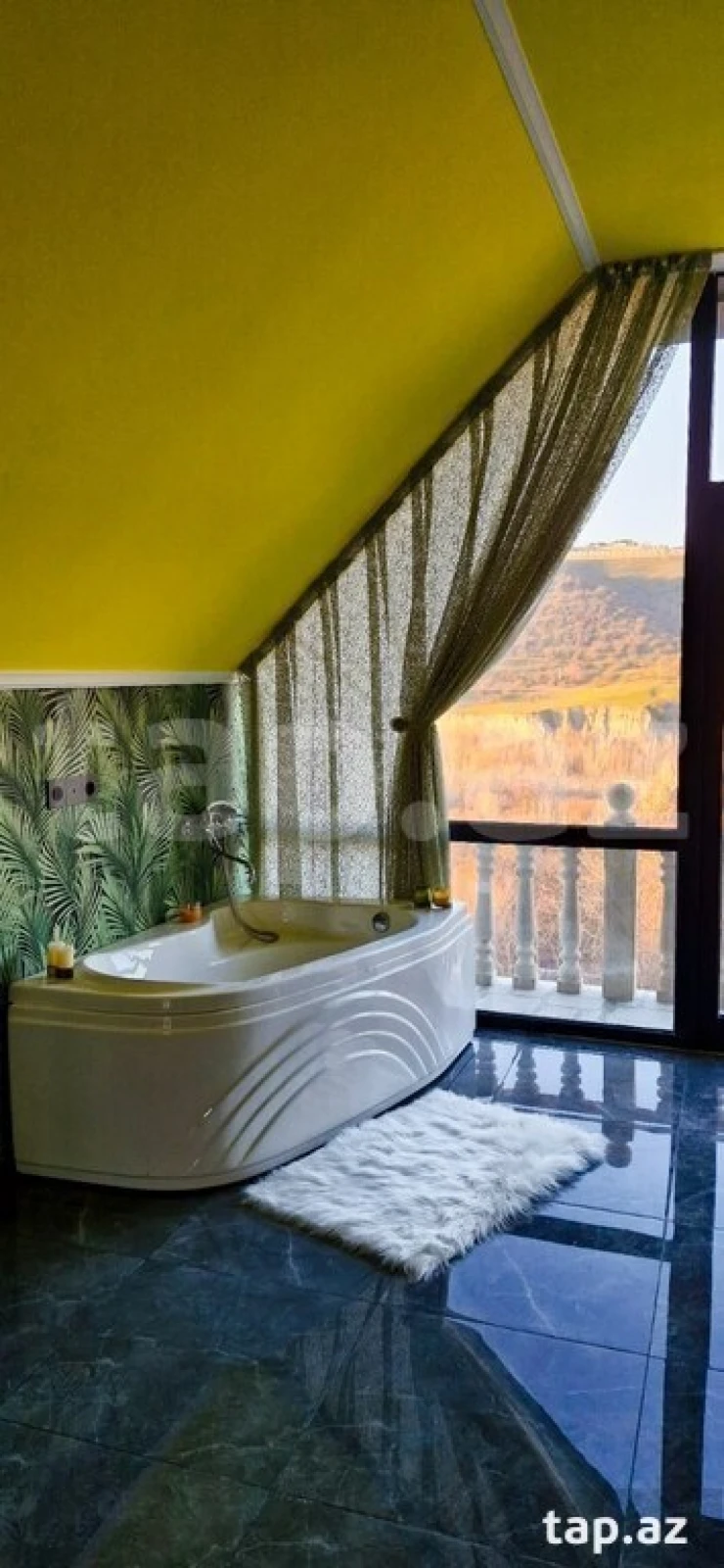 Kirayə verilir 4 otaqlı həyət evi