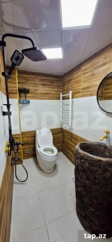 Kirayə verilir 4 otaqlı həyət evi