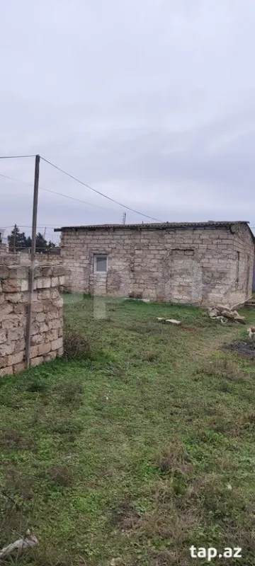 Satılır 3 otaqlı həyət evi