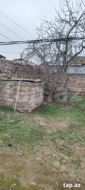 Satılır 3 otaqlı həyət evi