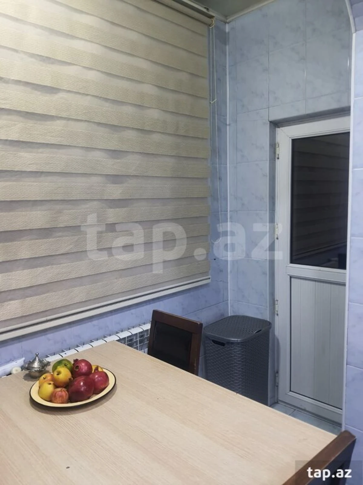 Satılır 4 otaqlı mənzil 100 m²