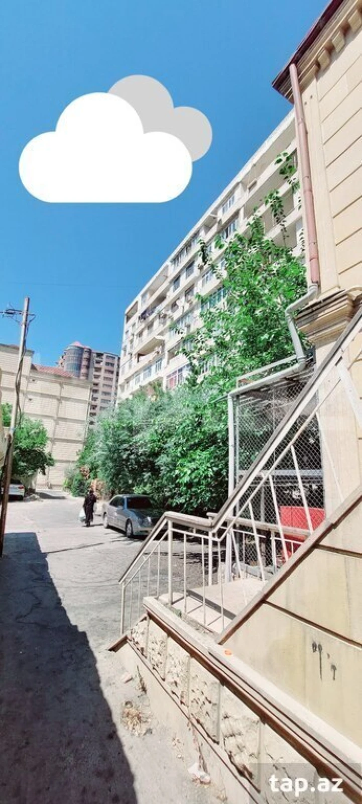 Satılır 4 otaqlı mənzil 100 m²