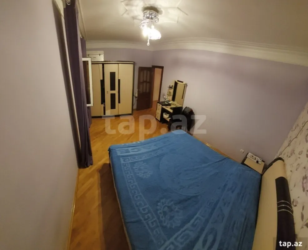 Satılır 4 otaqlı mənzil 100 m²