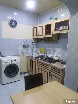 Satılır 4 otaqlı mənzil 100 m²