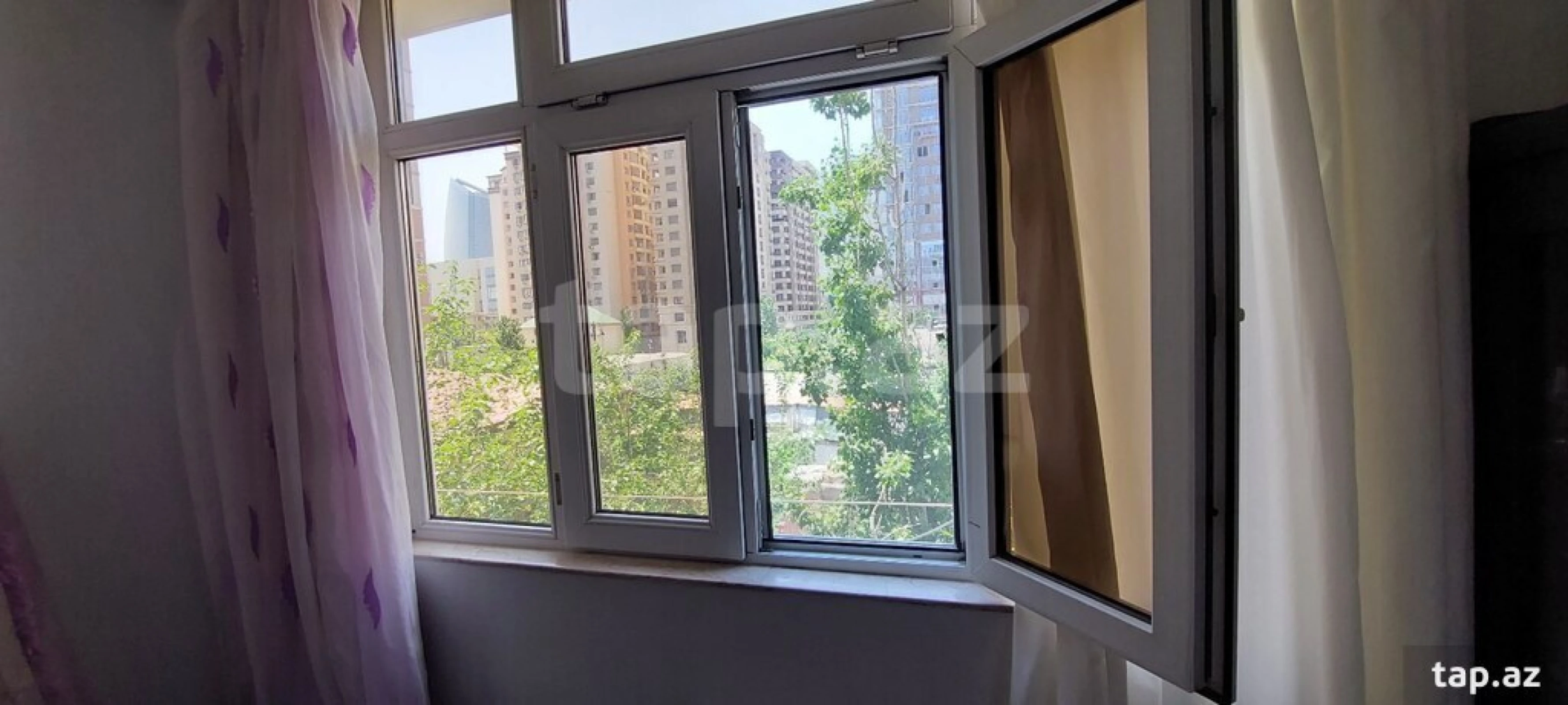 Satılır 4 otaqlı mənzil 100 m²