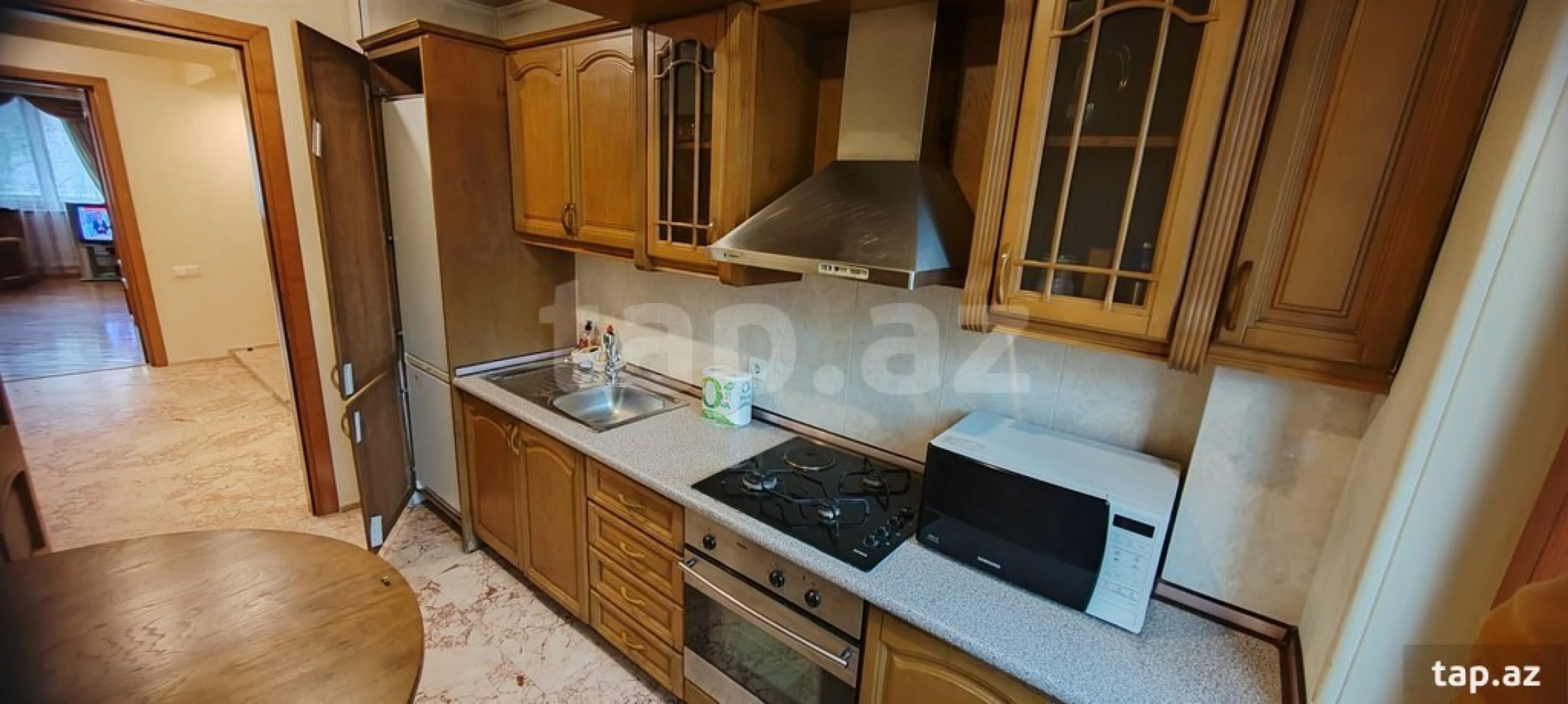 Kirayə verilir 2 otaqlı mənzil 75 m²