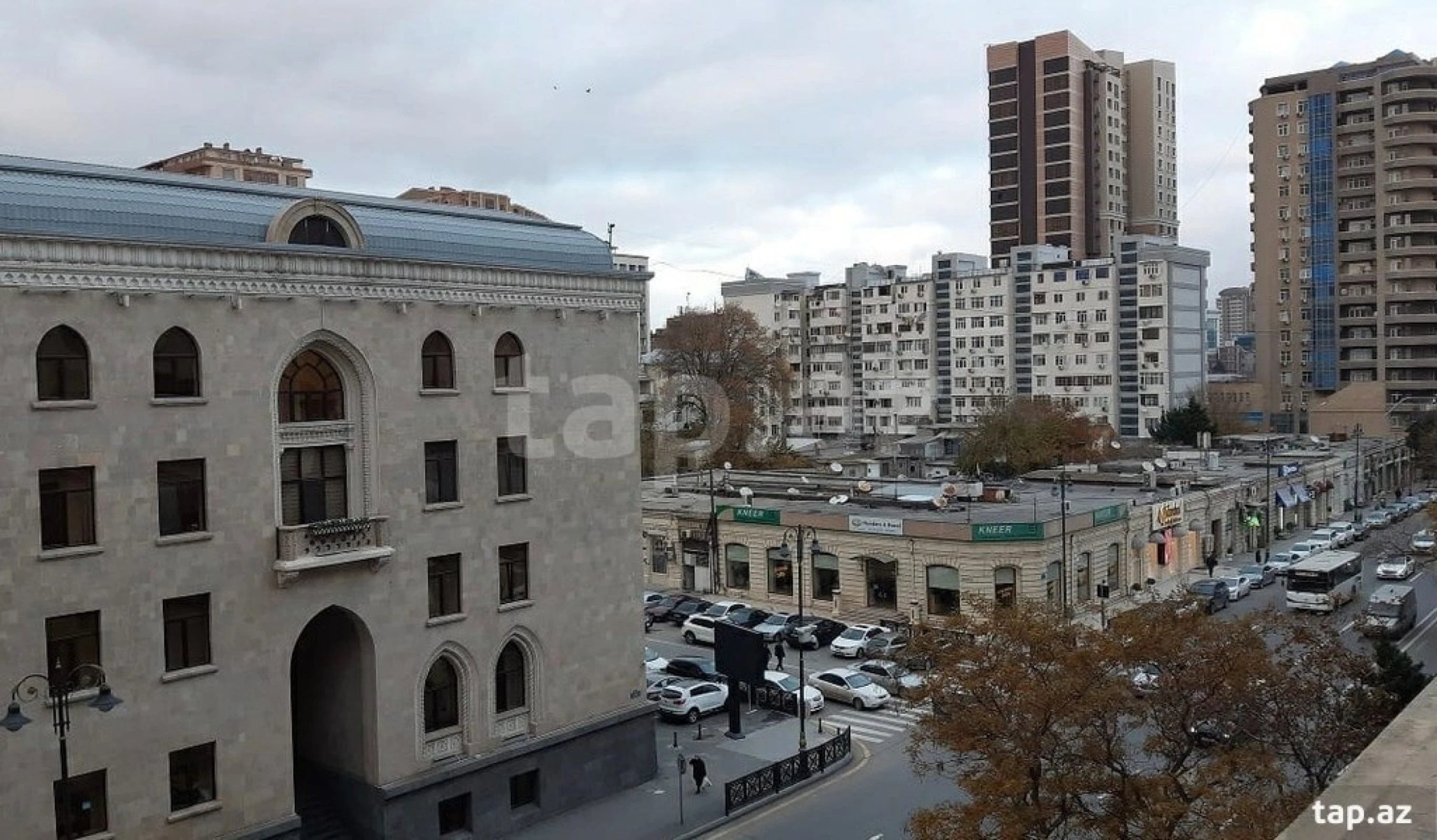 Kirayə verilir 2 otaqlı mənzil 75 m²