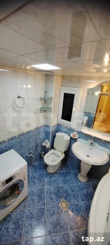Kirayə verilir 2 otaqlı mənzil 75 m²