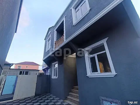 Satılır 4 otaqlı həyət evi
