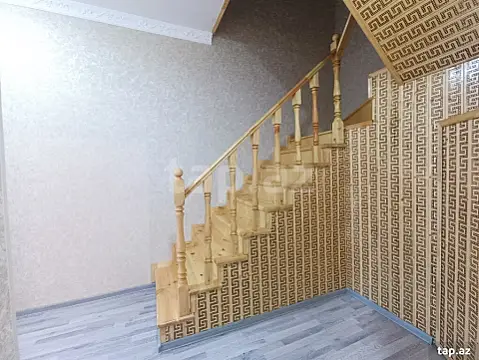 Satılır 4 otaqlı həyət evi