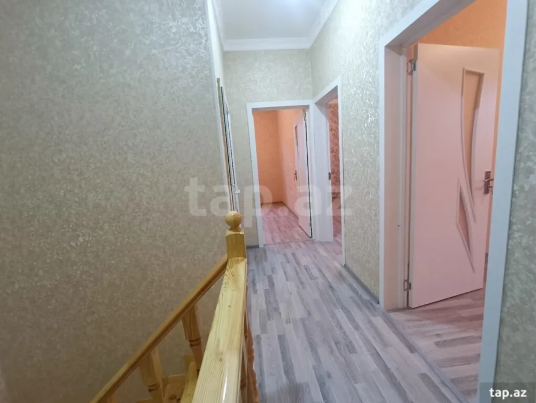 Satılır 4 otaqlı həyət evi