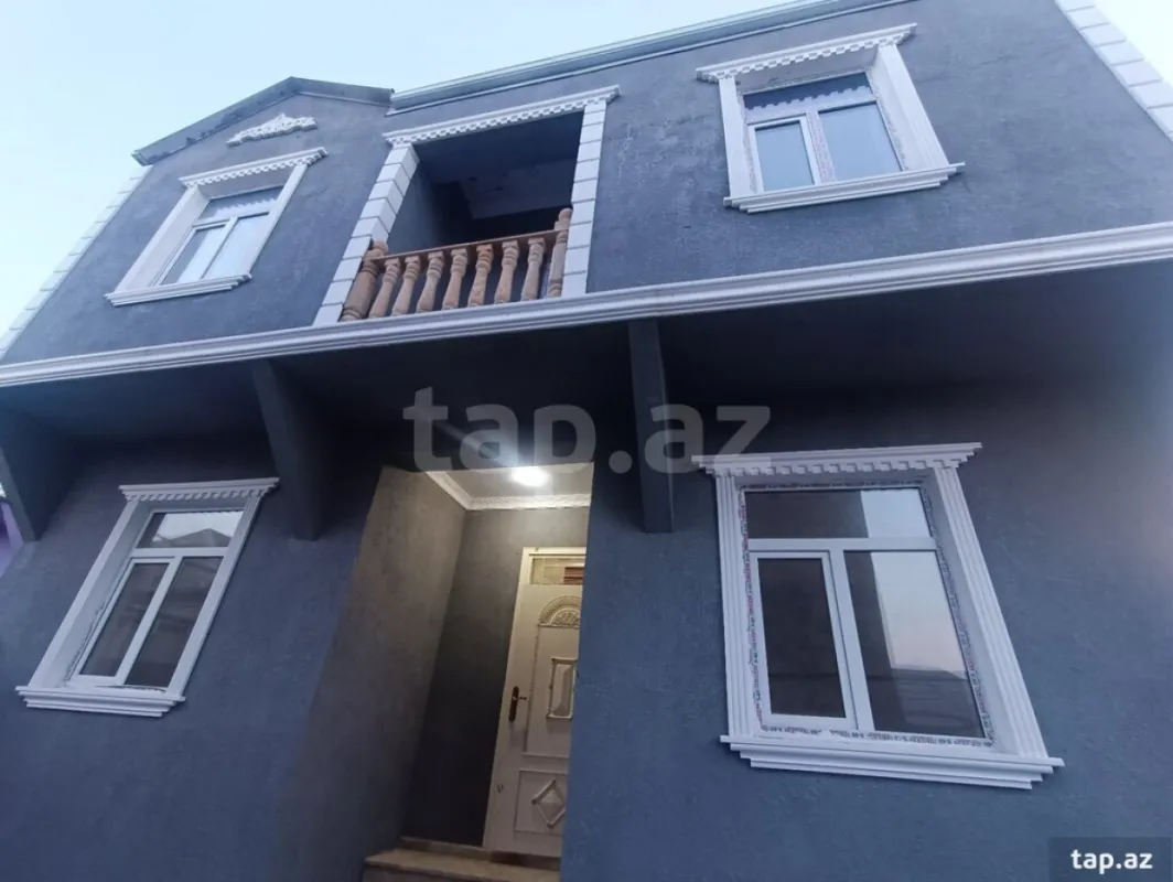 Satılır 4 otaqlı həyət evi