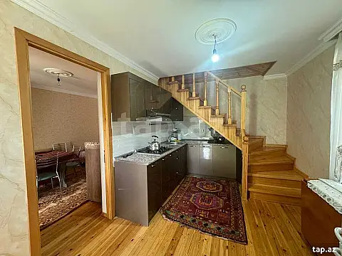 Kirayə verilir 3 otaqlı həyət evi