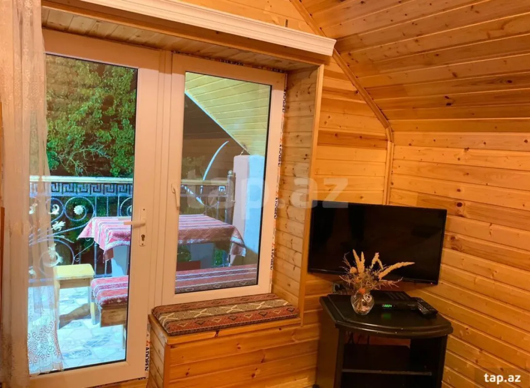 Kirayə verilir 3 otaqlı həyət evi