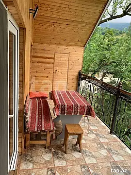 Kirayə verilir 3 otaqlı həyət evi