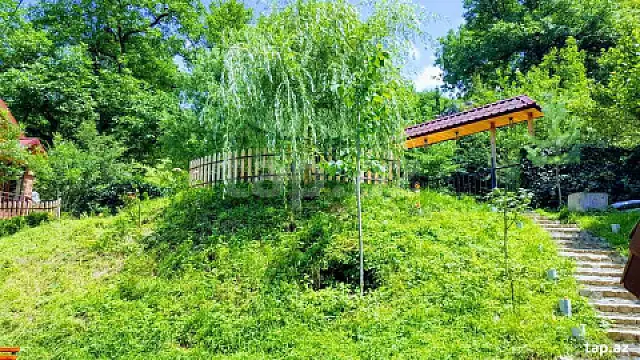 Kirayə verilir 3 otaqlı həyət evi