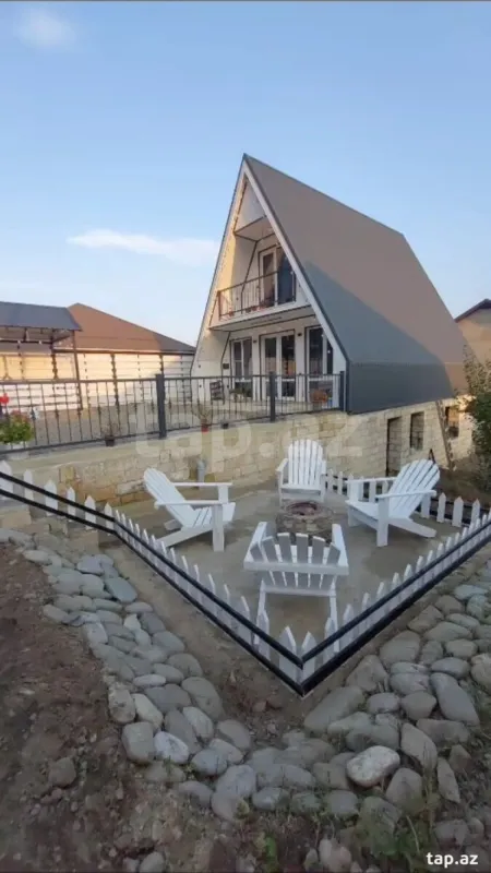 Kirayə verilir 3 otaqlı həyət evi