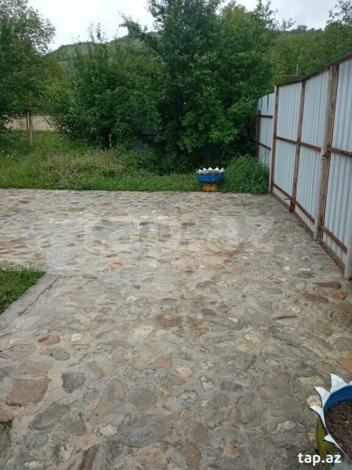 Kirayə verilir 3 otaqlı həyət evi