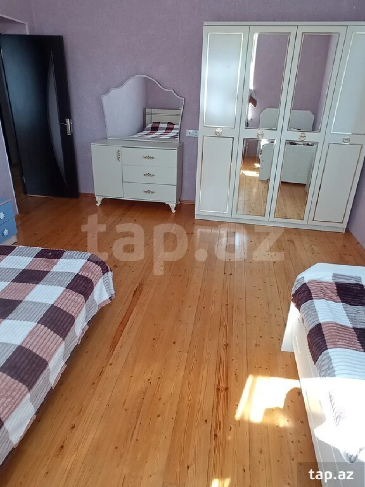 Kirayə verilir 3 otaqlı həyət evi