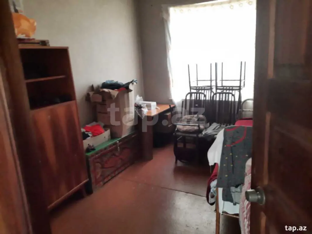 Satılır 5 otaqlı həyət evi