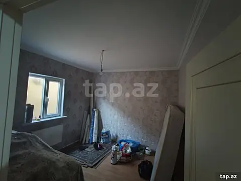 Satılır 4 otaqlı həyət evi