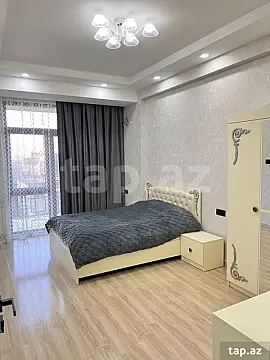 Kirayə verilir 3 otaqlı yeni tikili 105 m²