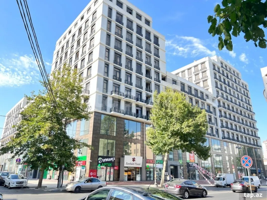 Kirayə verilir 3 otaqlı yeni tikili 105 m²