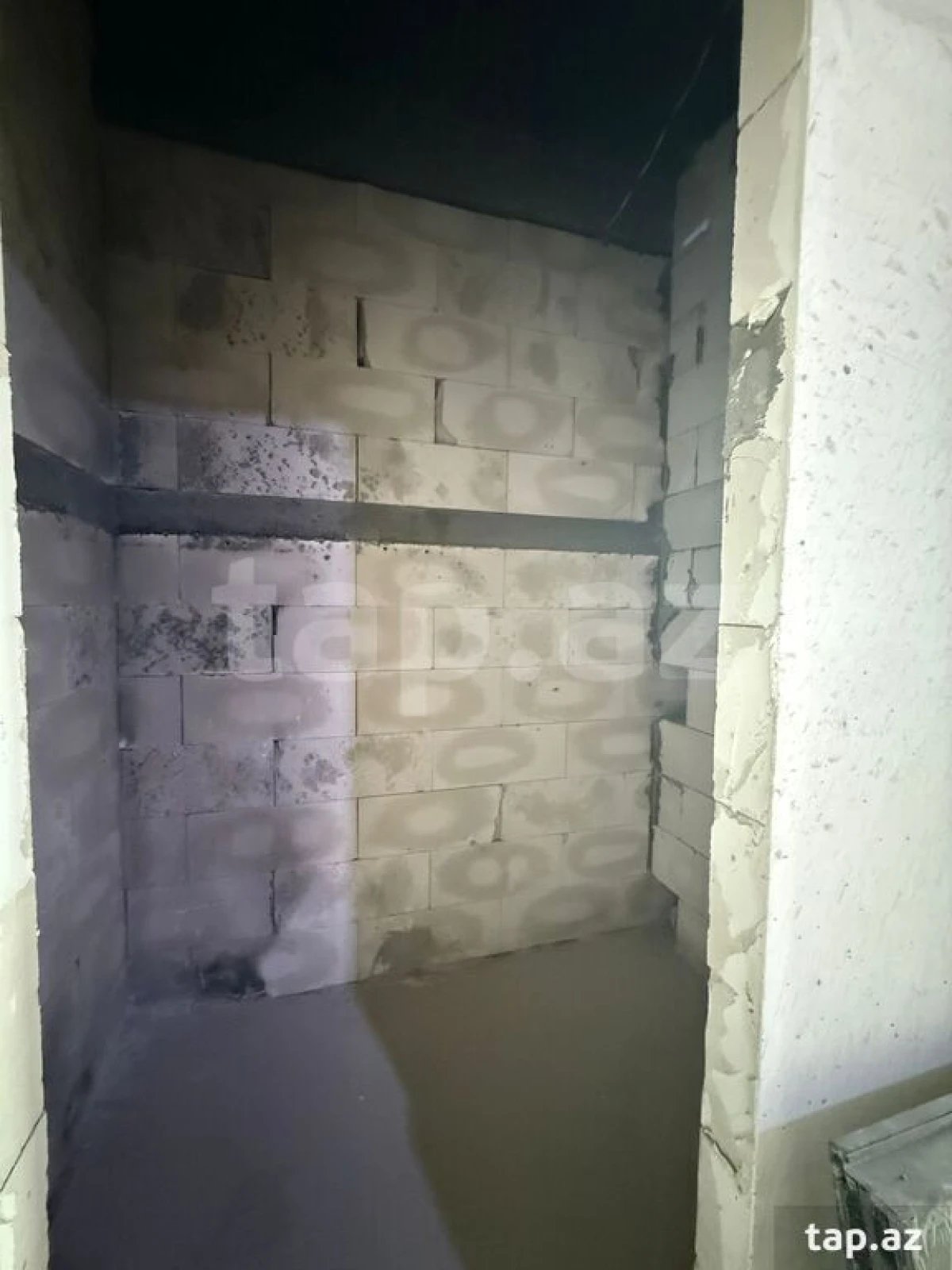 Satılır 2 otaqlı yeni tikili 128 m²