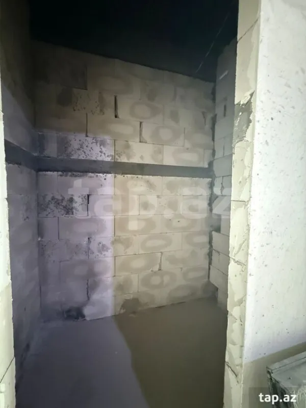 Satılır 2 otaqlı yeni tikili 128 m²