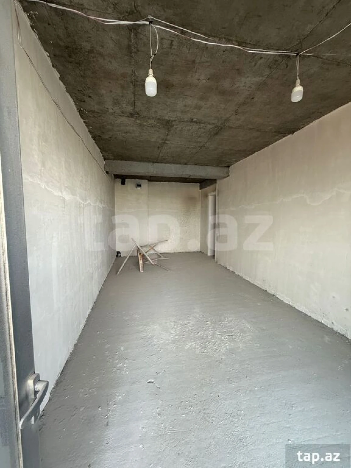 Satılır 2 otaqlı yeni tikili 128 m²