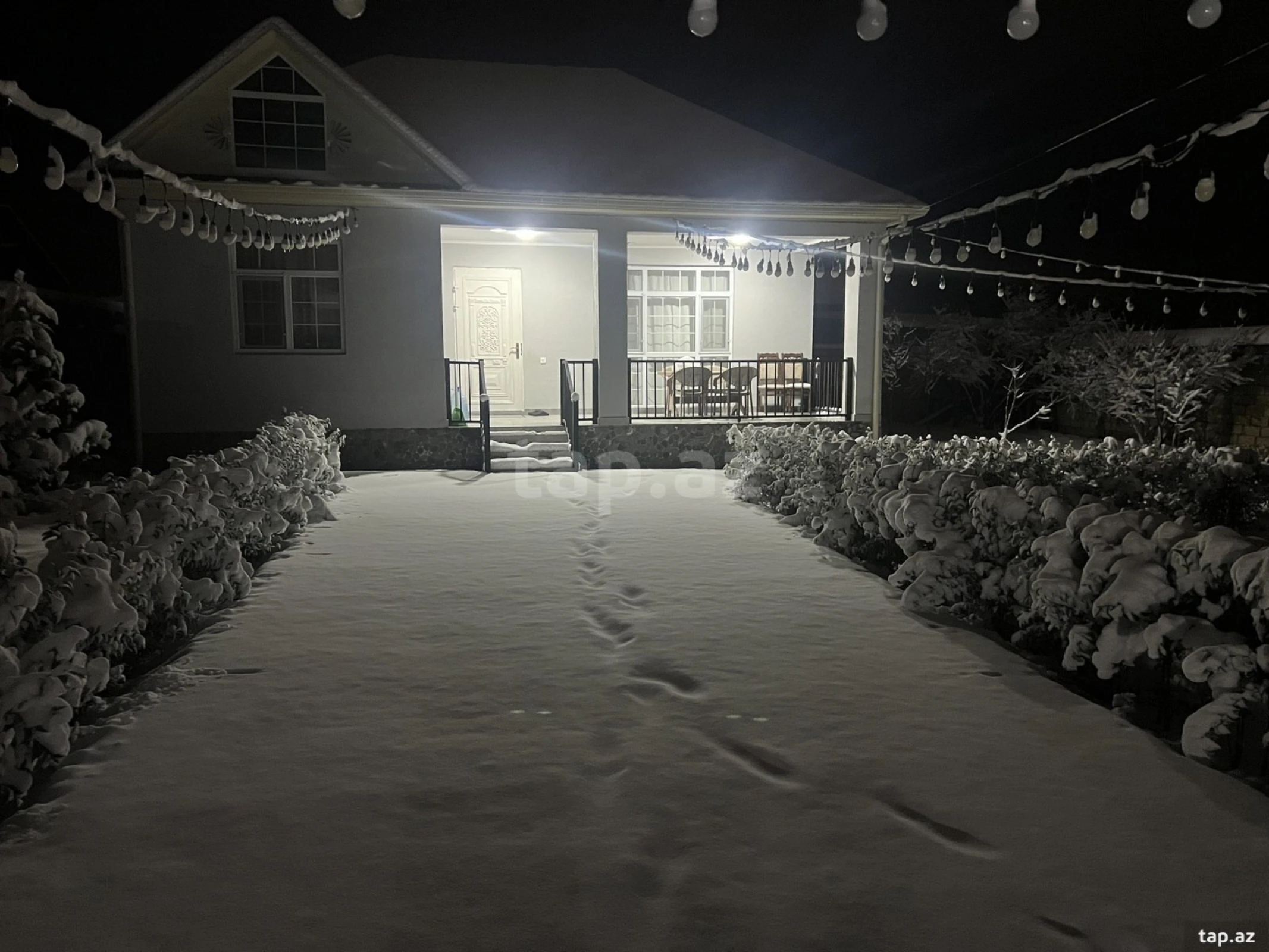 Satılır 3 otaqlı həyət evi