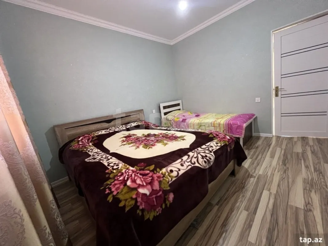 Satılır 3 otaqlı həyət evi