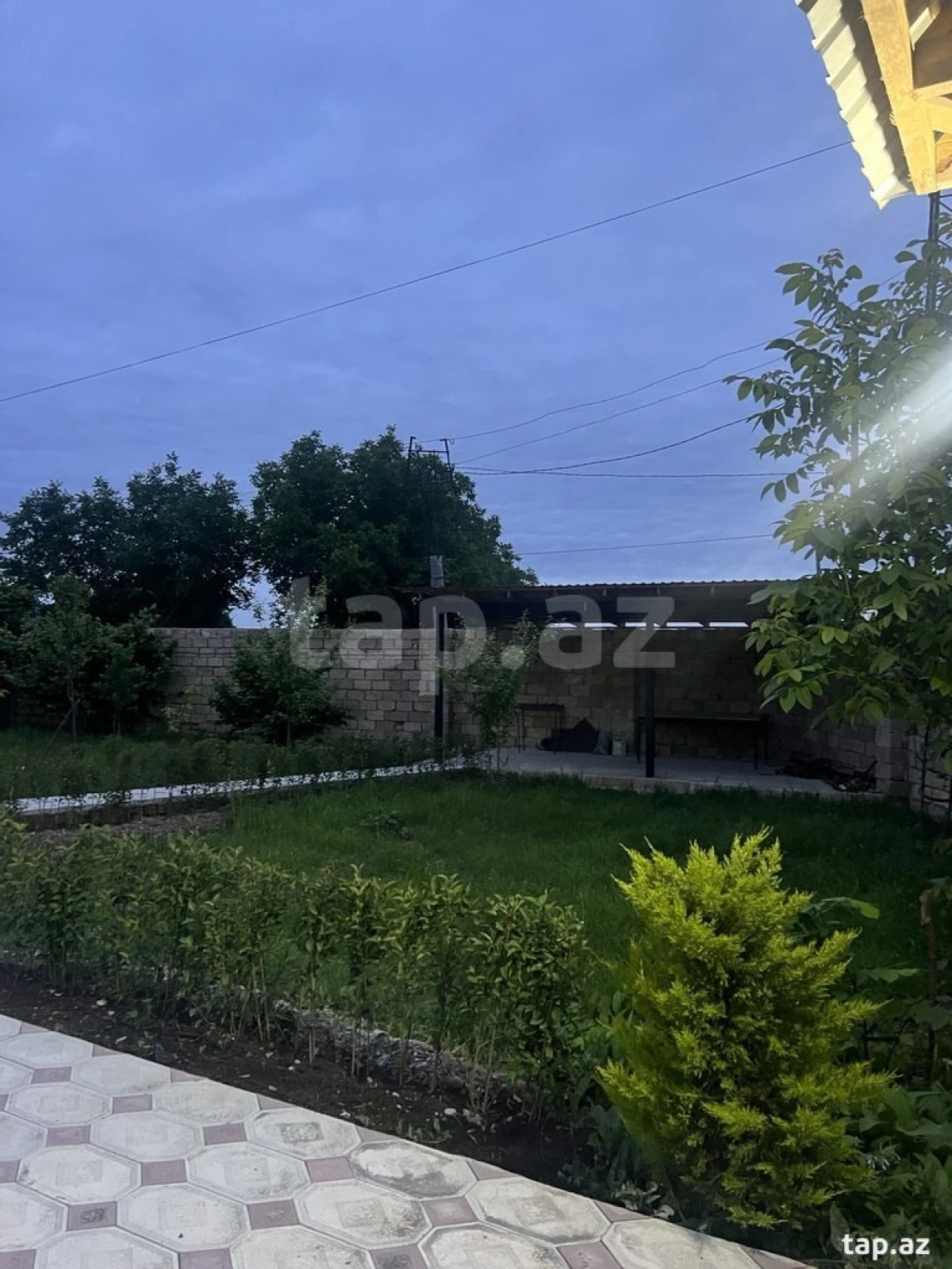 Satılır 3 otaqlı həyət evi