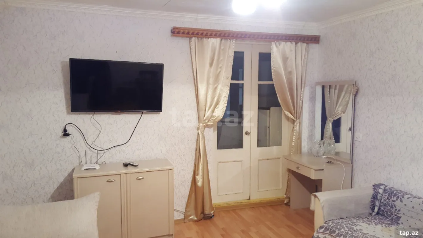 Kirayə verilir 1 otaqlı mənzil 50 m²