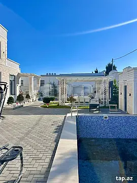 Satılır 5 otaqlı həyət evi