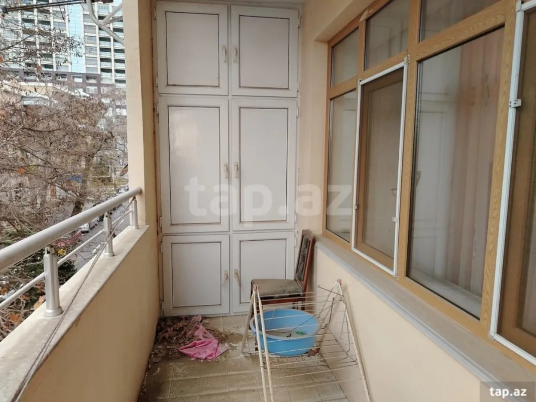 Satılır 3 otaqlı mənzil 100 m²